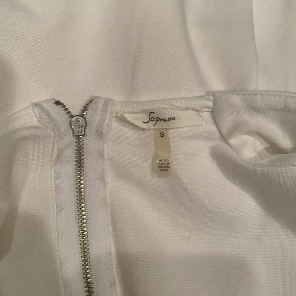 Soprano White Zipper Dress - Picture 5 of 6